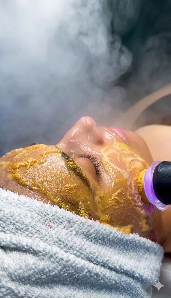Glo2Facial® treatment in progress